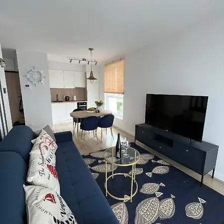 Neptun Szmaragdowy Apartament *